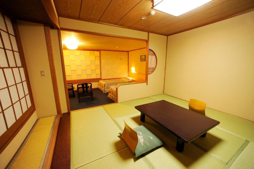 Hotel Nanpuso Hakone Ruang foto